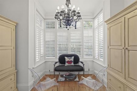 5 bedroom townhouse to rent - Photo 2