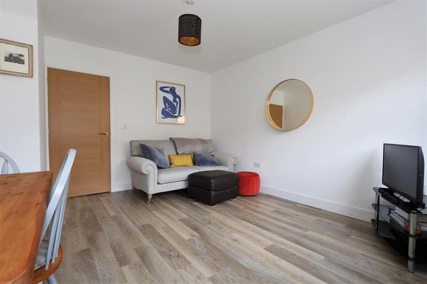 2 bedroom house to rent - Photo 1