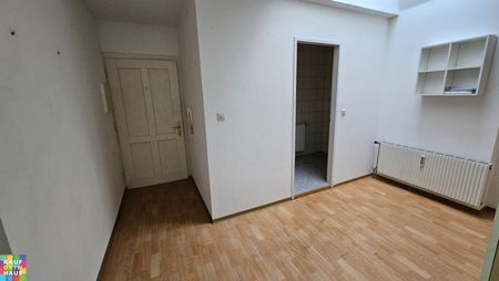 2-Zimmer, Dachgeschoßwohnung mit Schrankraum extra Küche - Photo 5
