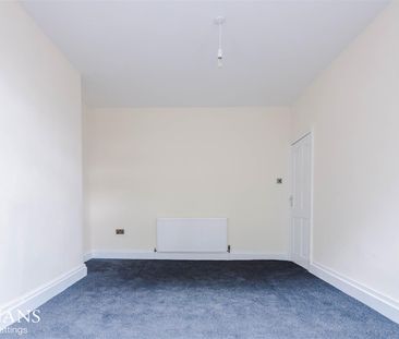 Dill Hall Lane, Church, Accrington - Photo 2