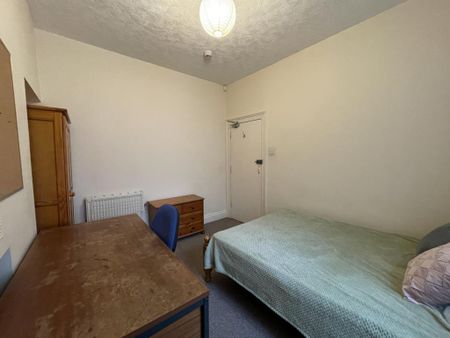 6 bedroom house share to rent - Photo 4