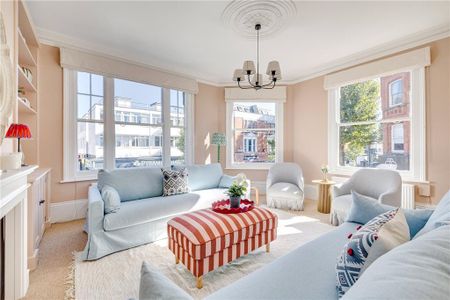 4 bedroom end of terrace house to rent - Photo 5