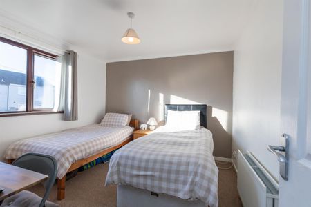 6 Fairview Road - Photo 5