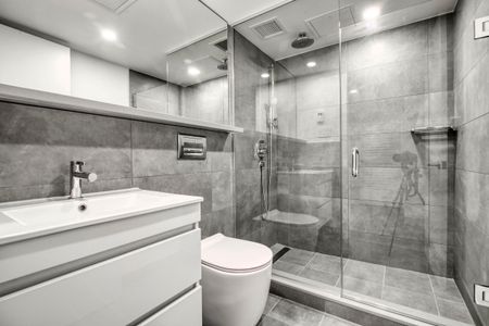 3460 Peel Street - Photo 4