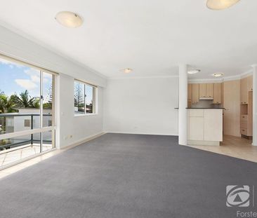 2 Bedroom Tuncurry Unit - Prime Location - Photo 1