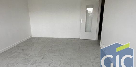 Location Appartement 2 pièces 47m² - Photo 3