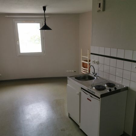 Location Appartement 1 pièce 18m² ARRAS 62000 - Photo 3
