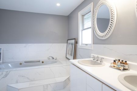 For Lease - 312 Cumberland Court Unit# Main, Oshawa, Ontario - Photo 2