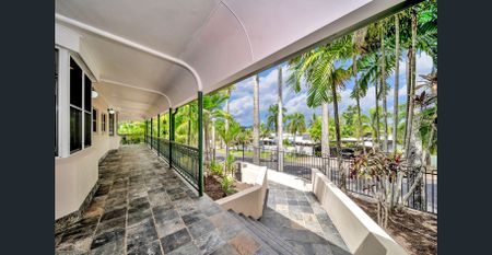 Large family home with pool - 6 month lease - Photo 4