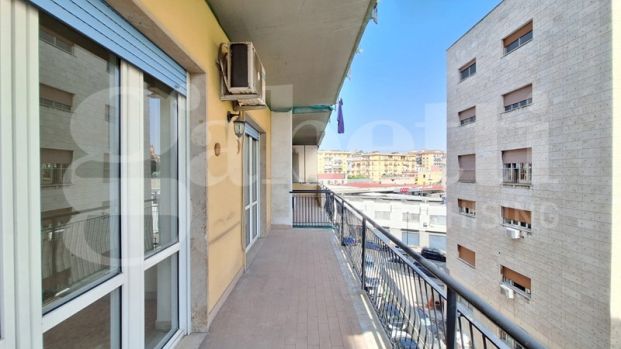 Appartamento in Piazza Nazionale, Napoli (NA) - Photo 1