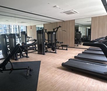 2 Bedroom EXECUTIVE_CONDOMINIUM at - Photo 2