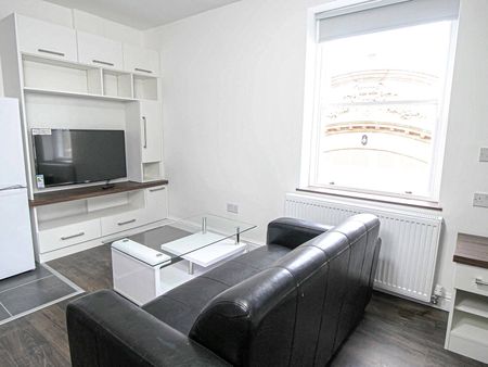 Apt 9, Fossgate House - Photo 3