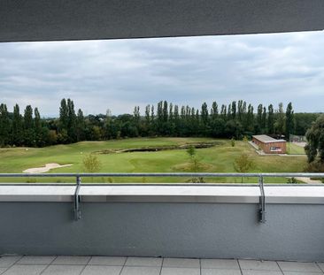 *Erstbezug* Dachgeschosswohnung mit Blick ins Grüne! - Photo 3