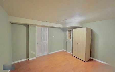 For Lease - 3225 Coldstream Road, Mississauga, Ontario - Photo 3