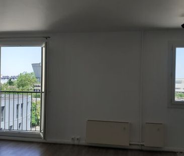 Appartement 3 pièces 62m2 REIMS 796 euros - Photo 1