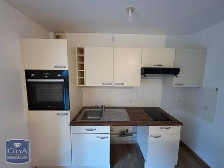 Location Appartement 3 pièces 62m² CHAMALIERES 63400 - Photo 2