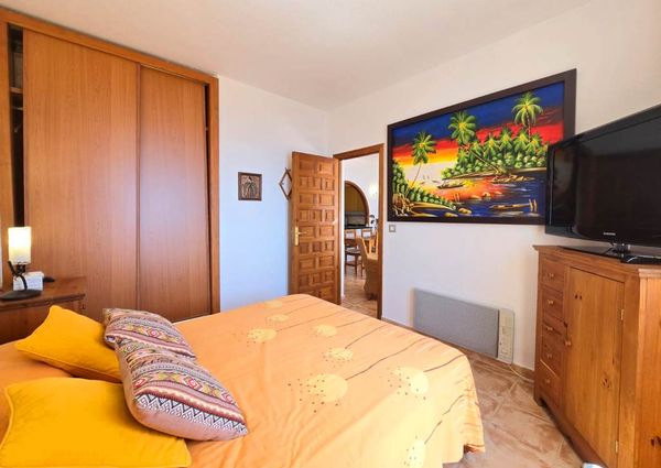2 bedroom sea view apartment for rent in Cumbre del Sol