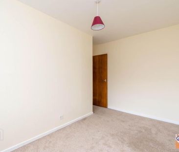 36 Brookvale Rise, Lisburn, BT28 1DE - Photo 3