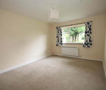 4 bedroom detached house to rent - Photo 6