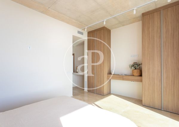 Furnished house for rent on Molí Street (Can Girona)