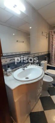 Casa adosada en alquiler en Plaza de Pozanco - Foto 1