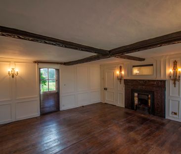 Stunning 5 bedroom period property in iconic Suffolk location - Photo 3