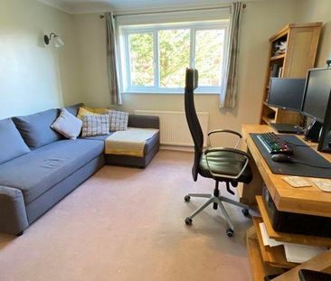 4 bedroom detached house to rent - Photo 6