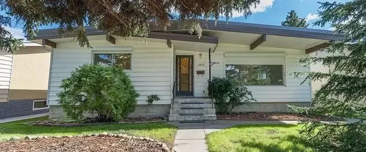 3 bedroom 1.5 bathroom double garage detached main floor | 4415 117 Street Northwest, Edmonton - Photo 1