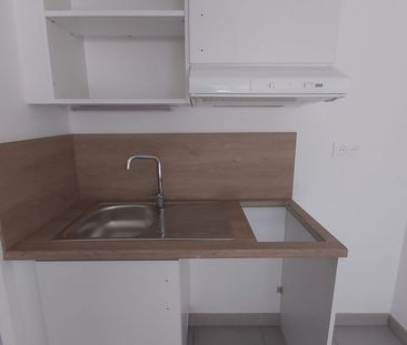 Appartement à louer 2 pièces • Nîmes - Photo 4
