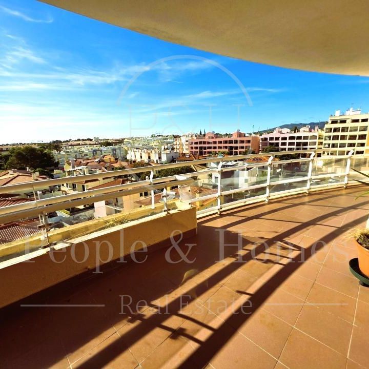 Apartamento T4 em Lisboa - Photo 1