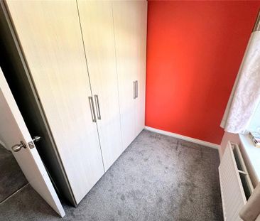 4 bedroom detached house to rent - Photo 5