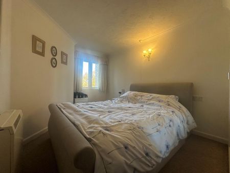 1 bedroom flat to rent - Photo 3