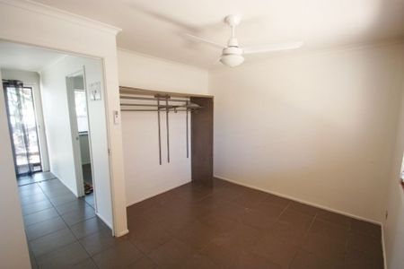 Available now for you – excellent location! - Photo 4