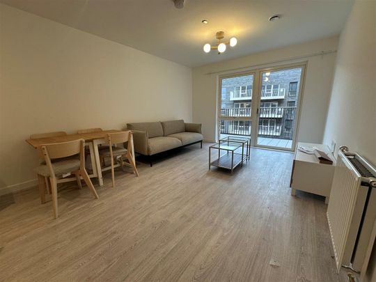 Donovan Way, HA1 4WA, Harrow - Photo 1