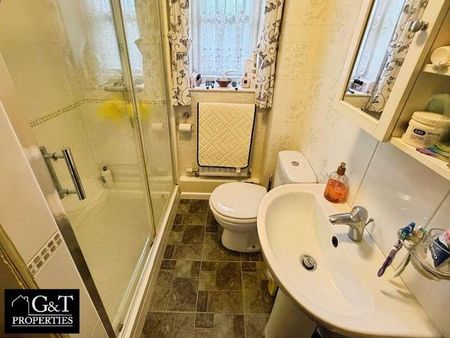 The Parklands, Park Street, Kingswinford, DY6 - Photo 2