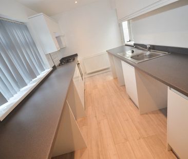 2 bed end of terrace house to rent in St. Johns Terrace, East Boldo... - Photo 2