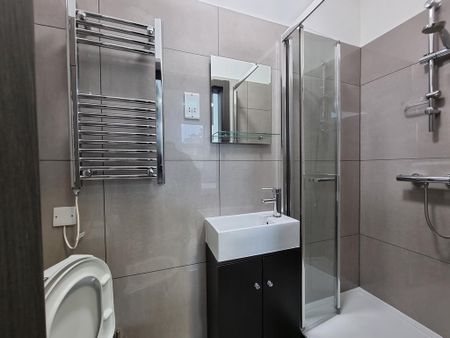 Studio to rent - Photo 3