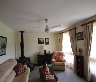 HIGHLY DESIRABLE ADDRESS - Photo 4