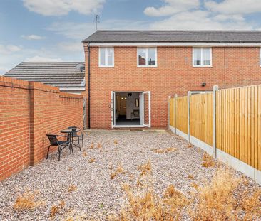 3 bed end of terrace house to rent in Humber Road, Coventry, CV3 - Photo 3