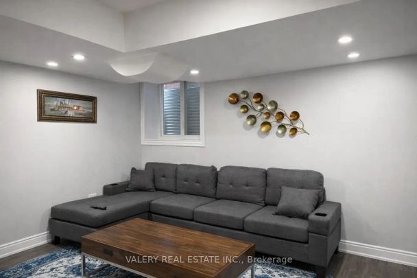 5 Bavenden Crescent - Photo 1