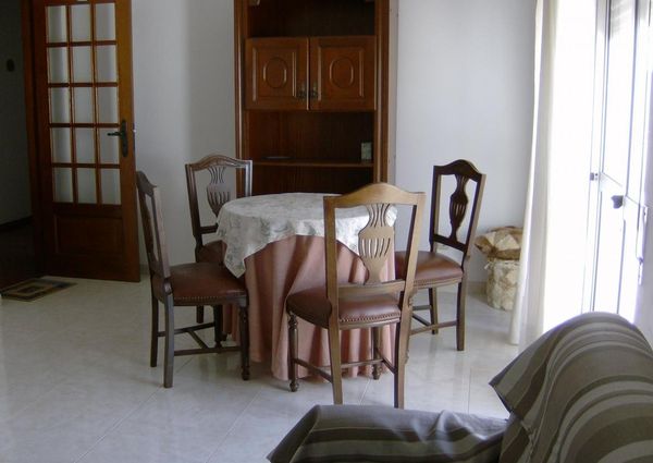 Alugo quarto perto da Escola Superior de Desporto