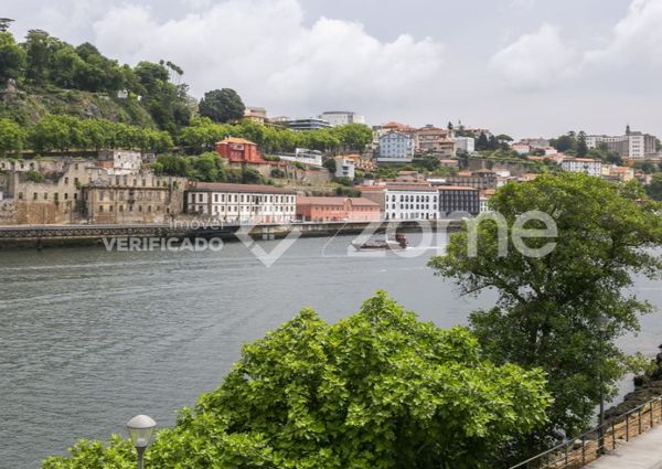 Apartamento T1 em Porto