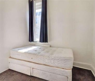 Stuart Place, Oldfield Park, Bath, BA2 - Photo 4