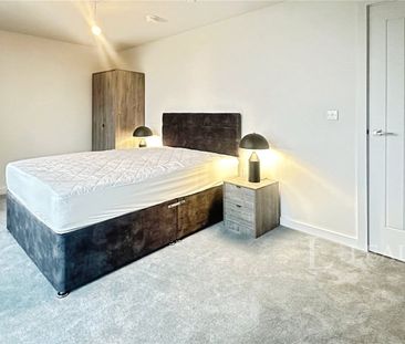 2 bedroom apartment to rent Castle Street, Luton, Bedfordshire, LU1 - Photo 5