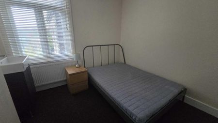 1 bedroom house of multiple occupation to rent - Photo 2