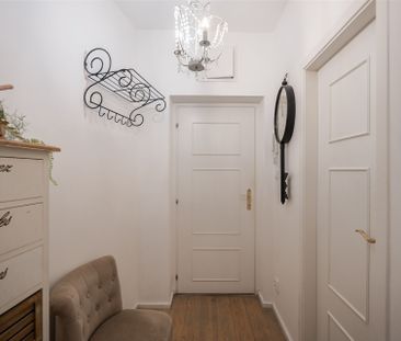 Apartment for rent, 1+KK - Studio, 24m - Photo 1