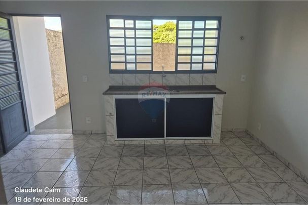 Casa térrea para locação em bairro de Valinhos - Foto 1