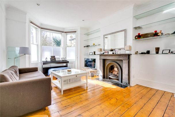 Buckmaster Road, London, SW11 - Photo 1