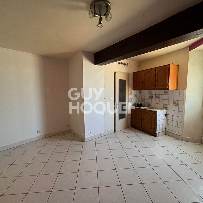 Location Appartement 3 pièces 34m² VILLEFARGEAU 89240 - Photo 2