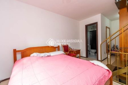 Casa em Condomínio com 2 quartos e 60m² para alugar em Tristeza, Porto Alegre. - Foto 4